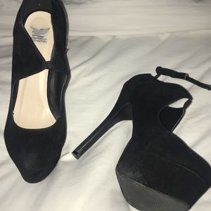 Shiekh heels